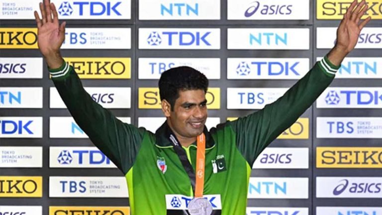 Olympian Arshad Nadeem was awarded Hilal Imtiaz by the President