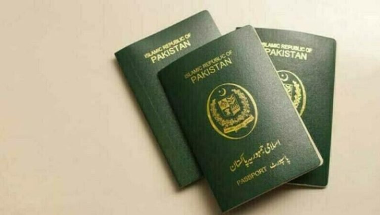 پاسپورٹ پرنٹنگ انک کا سٹاک ختم، 5 سے 6 لاکھ پاسپورٹ درخواستیں التوا کا شکار