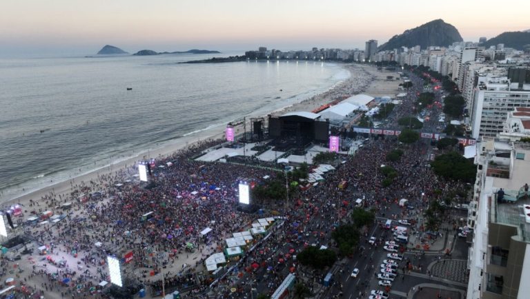 برازیل میں میڈونا کے مفت کنسرٹ میں 16 لاکھ شائقین کی شرکت