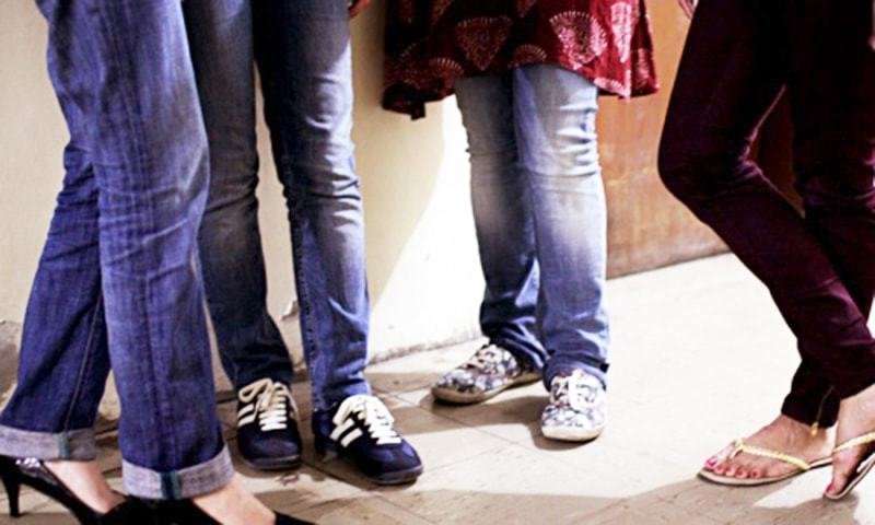 Government College University bans girls from wearing jeans, new dress code enforced